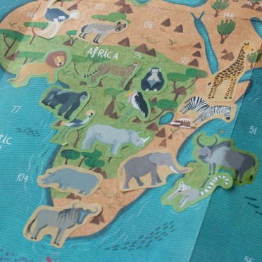 Animal world, poster & stickers (Londji) 2