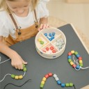 Caja de enhebrar (Plantoys)