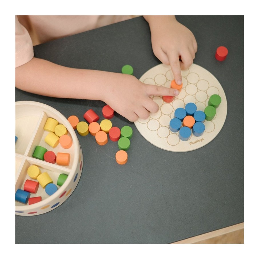 Caja de fichas con patrones (Plantoys)