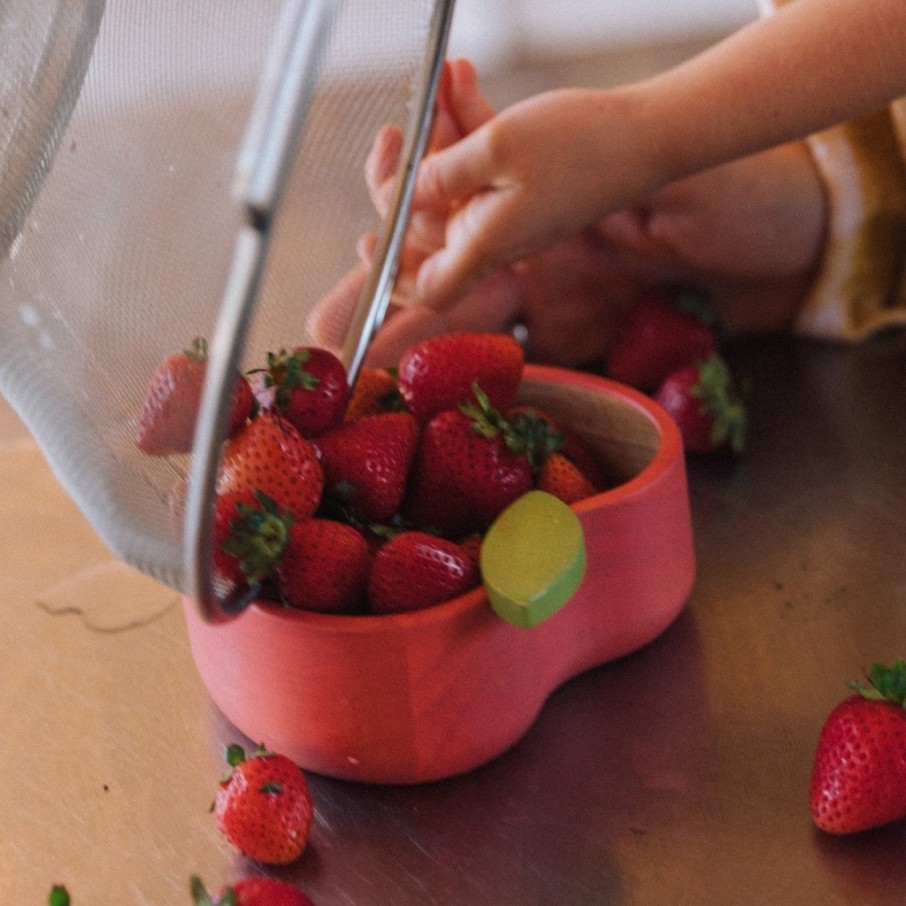 Set bowl y cuchara Pepa la manzana (Oli & Carol)
